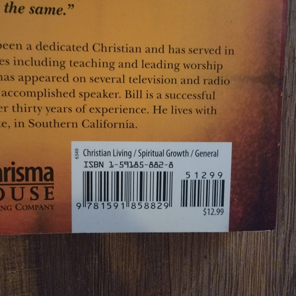 Paperback book - Picture 4 of 4